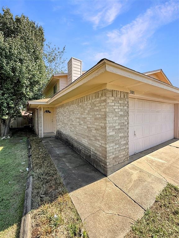 513 S Las Vegas Trail, White Settlement TX 76108 - Photo 2