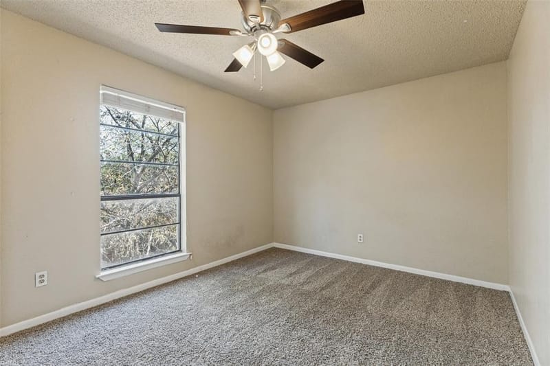 513 S Las Vegas Trail, White Settlement TX 76108 - Photo 17