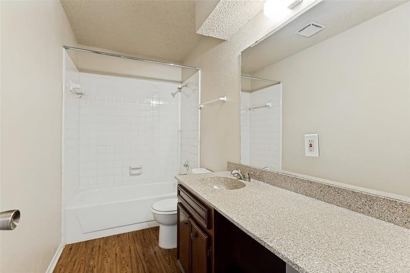 513 S Las Vegas Trail, White Settlement TX 76108 - Photo 16