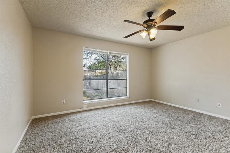 513 S Las Vegas Trail, White Settlement TX 76108 - Photo 12
