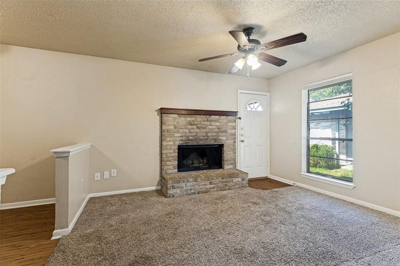 513 S Las Vegas Trail, White Settlement TX 76108 - Photo 5