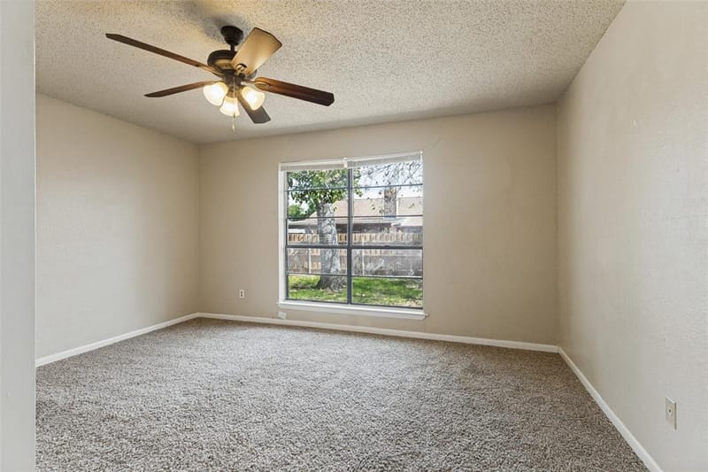 513 S Las Vegas Trail, White Settlement TX 76108 - Photo 11