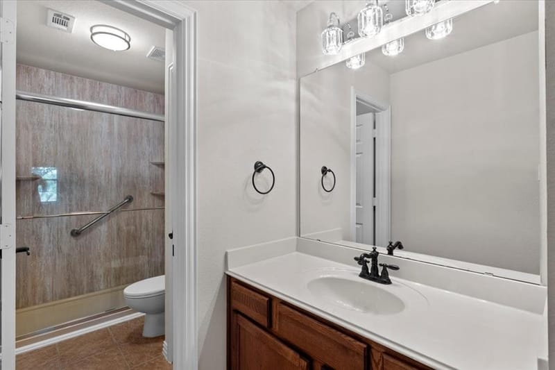 1129 Northlake Drive, DeSoto TX 75115 - Photo 34