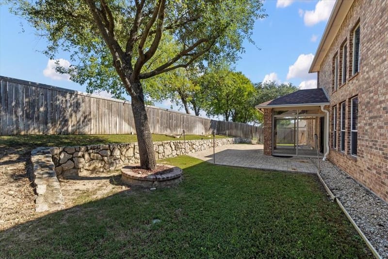 1129 Northlake Drive, DeSoto TX 75115 - Photo 38