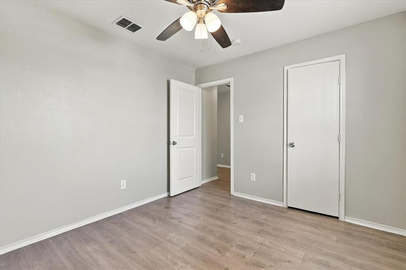 320 Deer Run Drive, Sanger TX 76266 - Photo 23