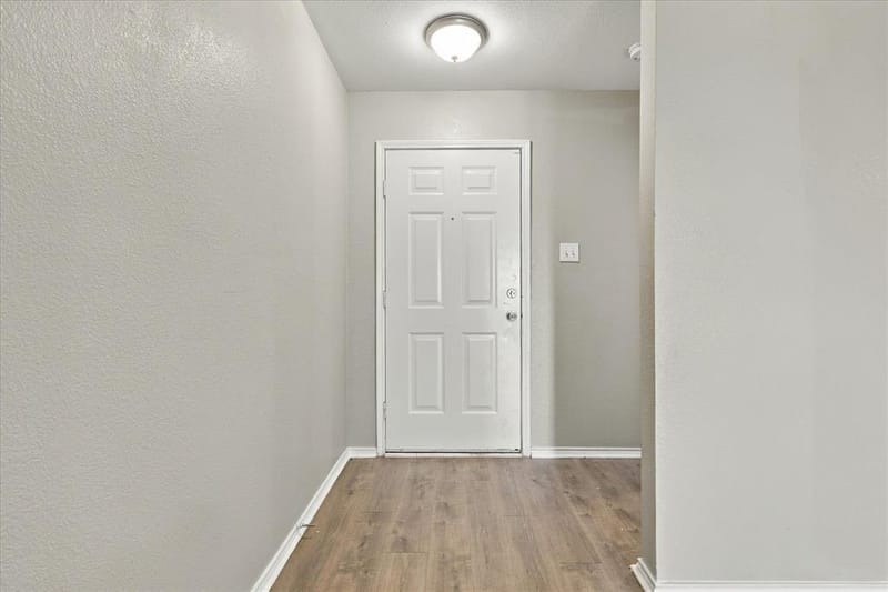 320 Deer Run Drive, Sanger TX 76266 - Photo 4