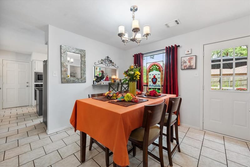 6616 Shorewood Drive, Arlington TX 76016 - Photo 14