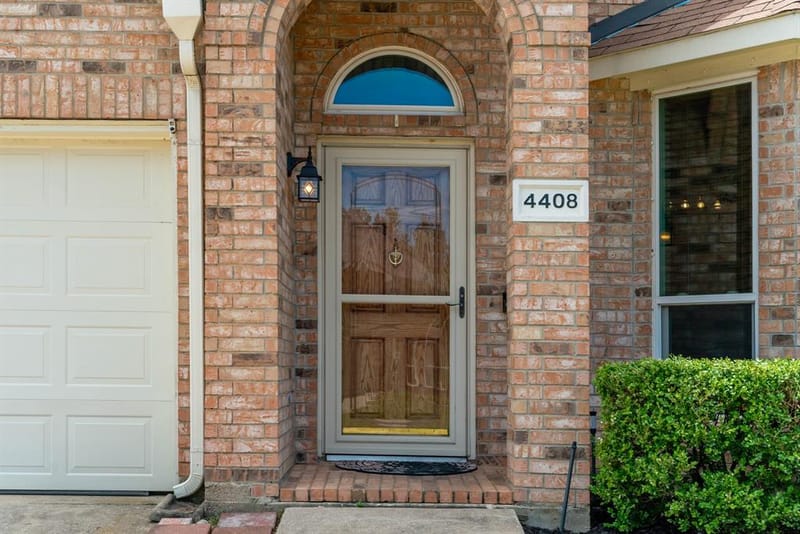 4408 Spanish Oak Circle, Corinth TX 76208 - Photo 4
