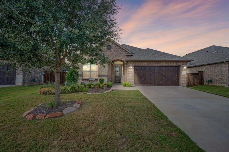 3212 Treyburn Lane, Mansfield TX 76084 - Photo 7