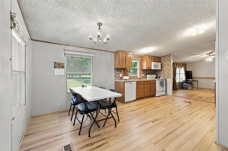3111 Preston Road, Denison TX 75020 - Photo 14