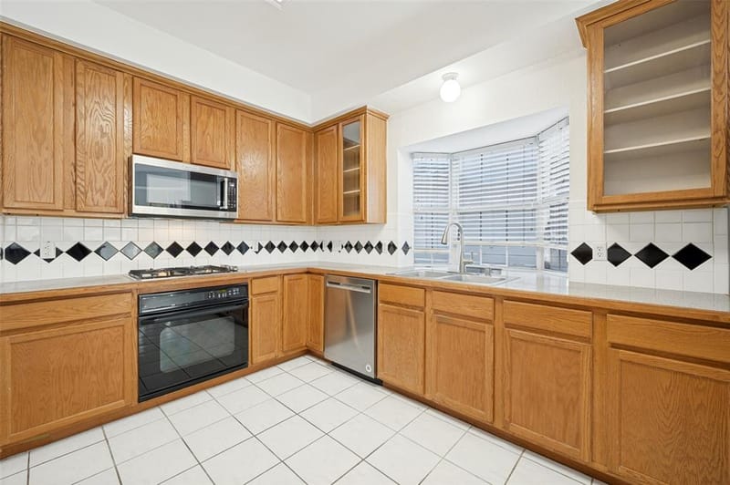 4400 Belvedere Drive, Plano TX 75093 - Photo 10