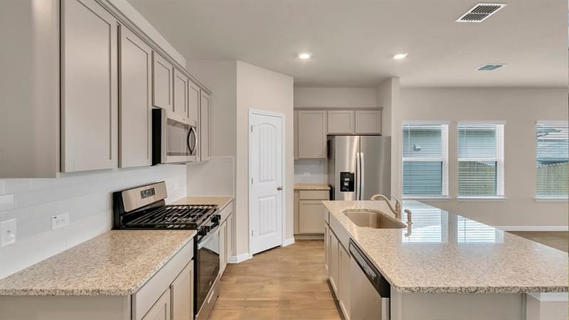 3670 Zenith Drive, Grand Prairie TX 75052 - Photo 2