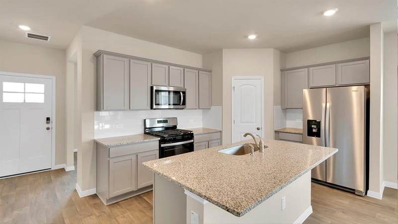 3670 Zenith Drive, Grand Prairie TX 75052 - Photo 4