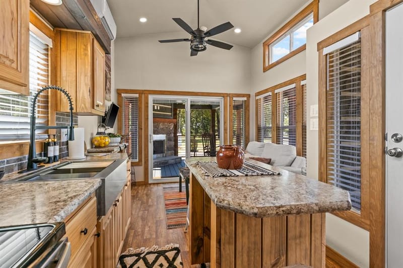50 CR 3227 Unit 91, Mount Pleasant TX 75455 - Photo 11