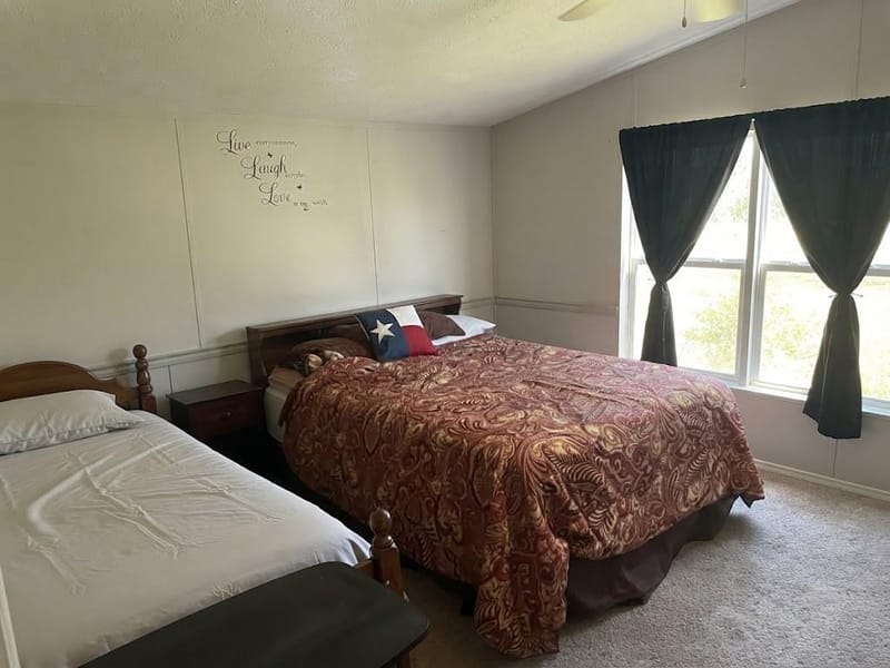 210 E Shadow Wood, Gun Barrel City TX 75156 - Photo 3