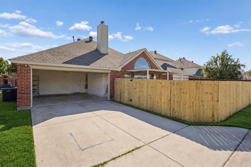 2829 Cedar Brook Drive, Garland TX 75040 - Photo 36