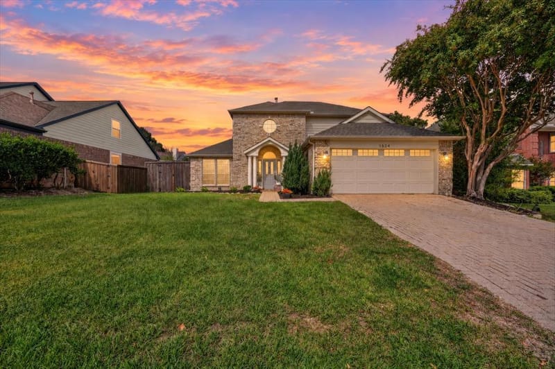 1624 Yaggi Drive, Flower Mound TX 75028