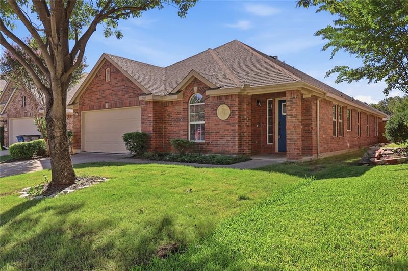 2909 Holly Lane, Wylie TX 75098 - Photo 3