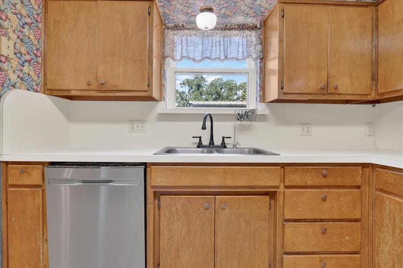 416 Cedarwood Street, Azle TX 76020 - Photo 8