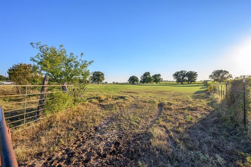 6101 Wild Cat Knob Road, Tolar TX 76476 - Photo 32