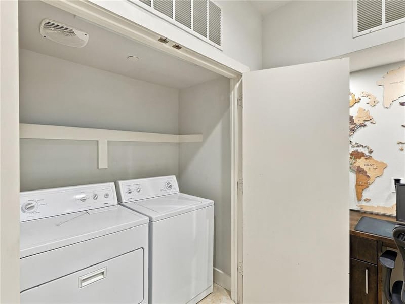 4618 Cedar Springs Road # B, Dallas TX 75219 - Photo 17