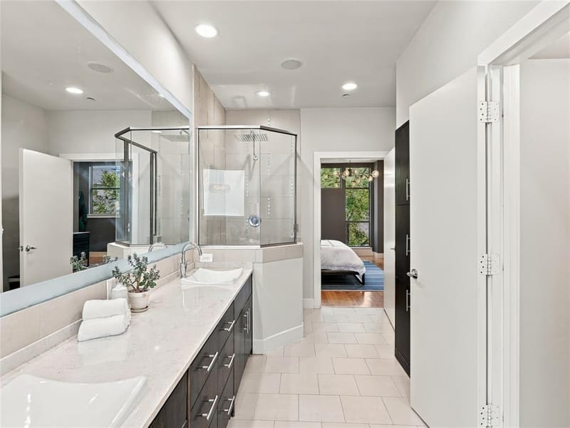 4618 Cedar Springs Road # B, Dallas TX 75219 - Photo 24