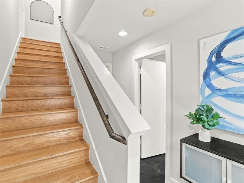 4618 Cedar Springs Road # B, Dallas TX 75219 - Photo 4