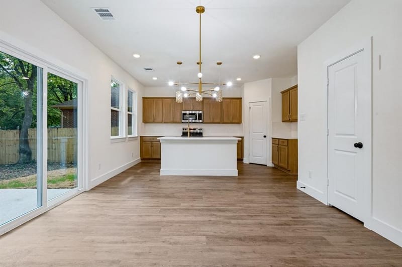 8916 Whitehall Lane, Dallas TX 75232 - Photo 8