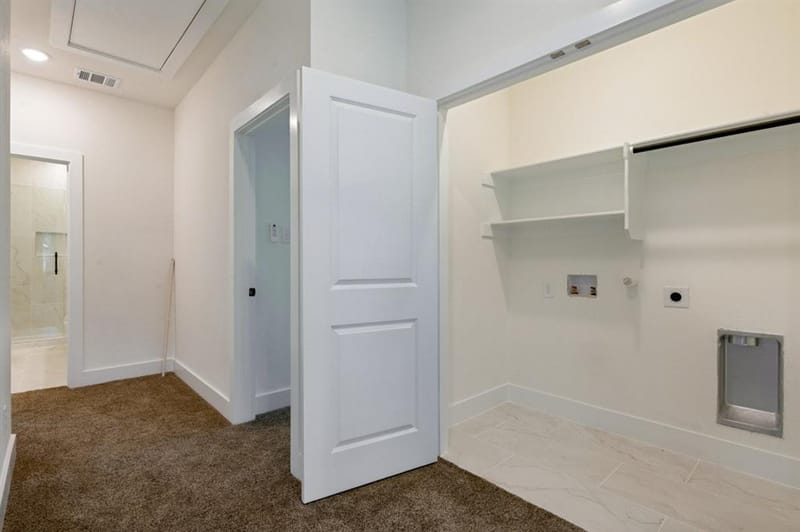 8916 Whitehall Lane, Dallas TX 75232 - Photo 21