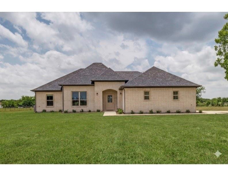 3712 County Road 1102, Celeste TX 75423