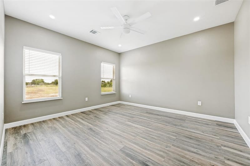 3712 County Road 1102, Celeste TX 75423 - Photo 9
