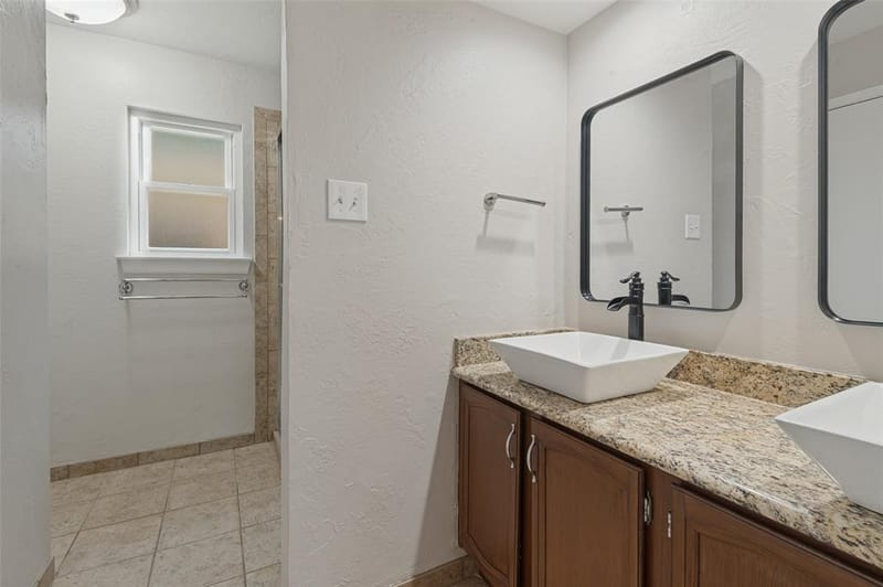 506 Caraway Lane, Euless TX 76039 - Photo 23