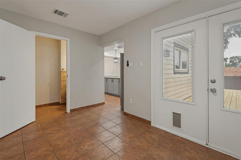 506 Caraway Lane, Euless TX 76039 - Photo 18