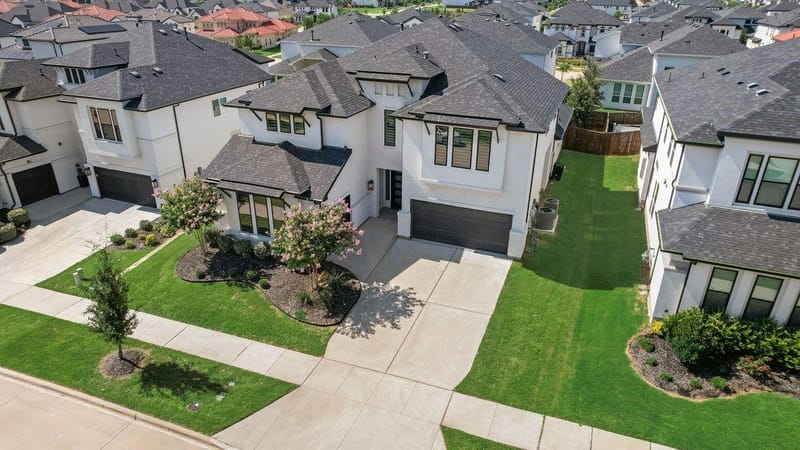 12436 Compassplant Drive, Frisco TX 75035 - Photo 2