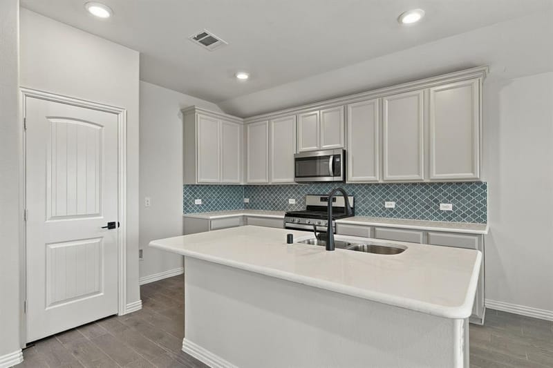 5117 Del Monte Drive, Denton TX 76207 - Photo 7