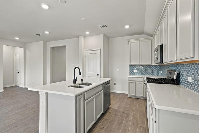 5117 Del Monte Drive, Denton TX 76207 - Photo 5
