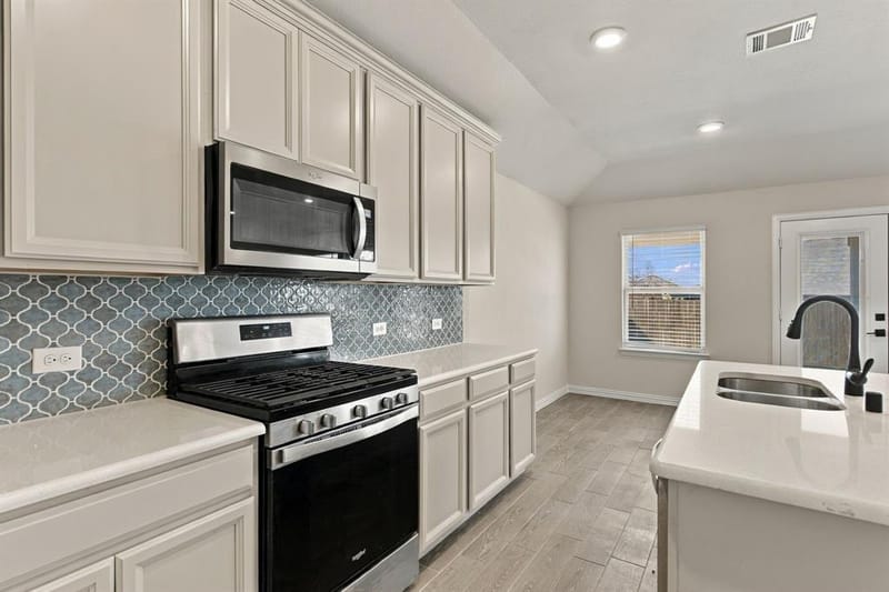 5117 Del Monte Drive, Denton TX 76207 - Photo 4