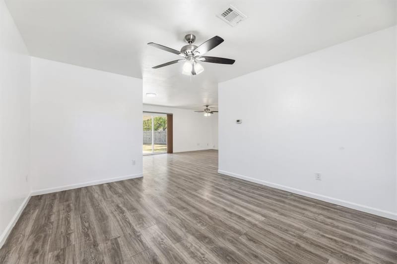 206 Rockaway Drive, Duncanville TX 75116 - Photo 6