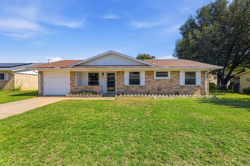 206 Rockaway Drive, Duncanville TX 75116