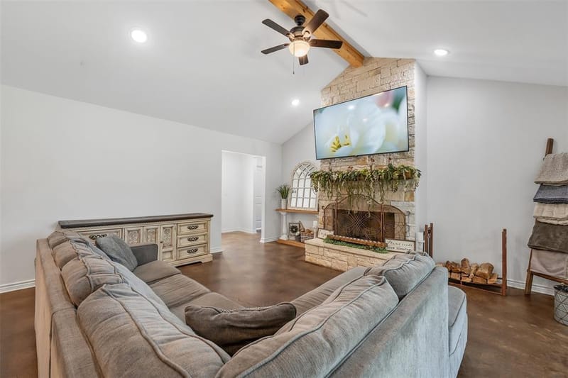 19731 County Road 4130, Lindale TX 75771 - Photo 11