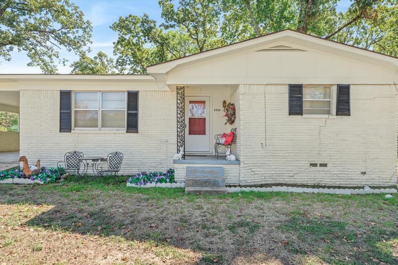 1310 Woodland Drive, Canton TX 75103 - Photo 7