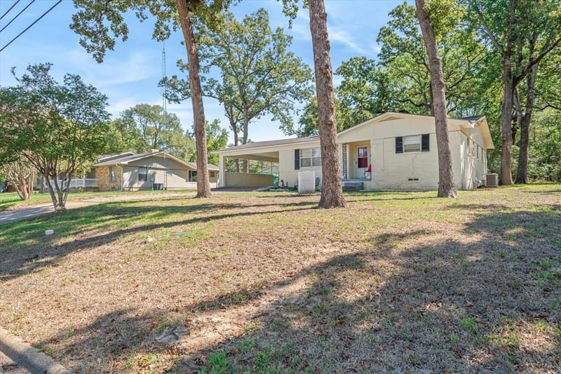 1310 Woodland Drive, Canton TX 75103 - Photo 3