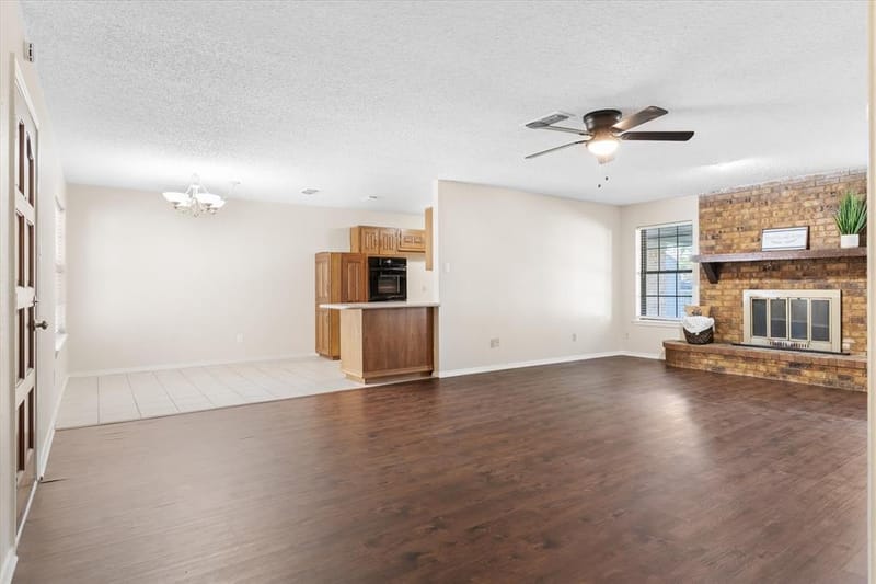 322 Juanita Avenue, Wills Point TX 75169 - Photo 9