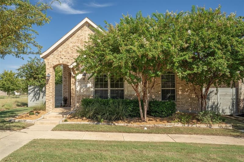 1008 10th Street, Argyle TX 76226
