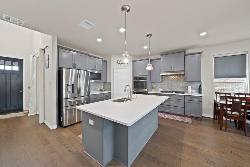 2425 Muirfield Drive, Little Elm TX 75036 - Photo 9