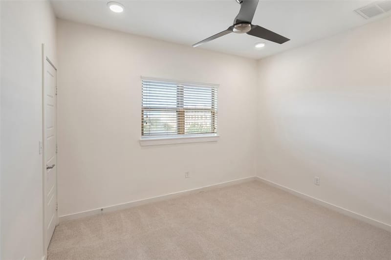 1583 Fiji Street, Dallas TX 75203 - Photo 13