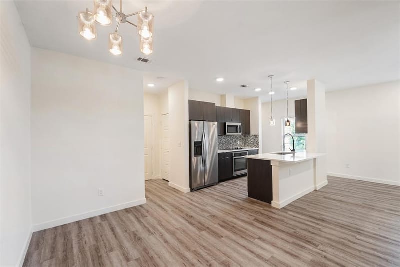 1583 Fiji Street, Dallas TX 75203 - Photo 7