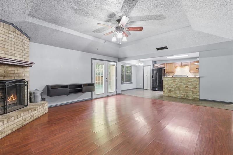 1309 Berry Drive, Cleburne TX 76033 - Photo 6