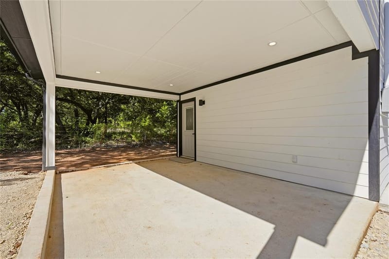 327 Boone, Alvarado TX 76009 - Photo 7
