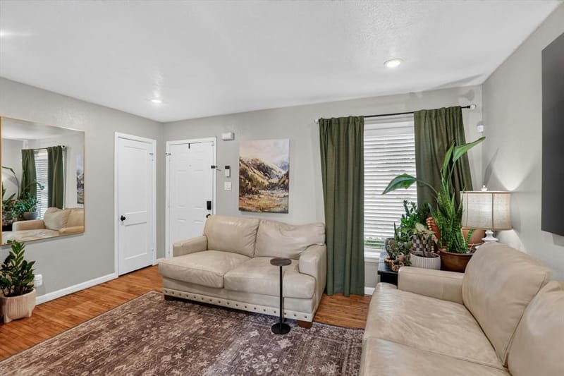 10518 Dawn Drive, Dallas TX 75228 - Photo 5